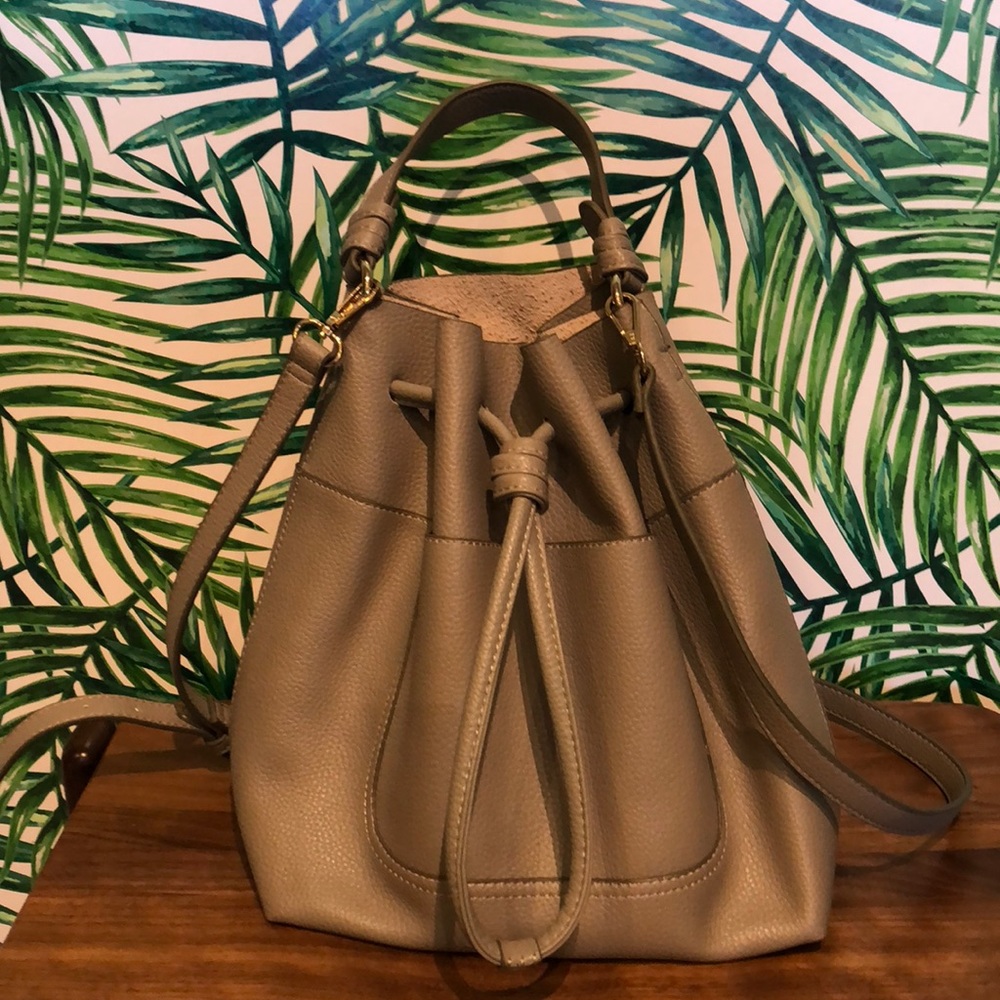 Zara leather bucket bag with knit closure Grey